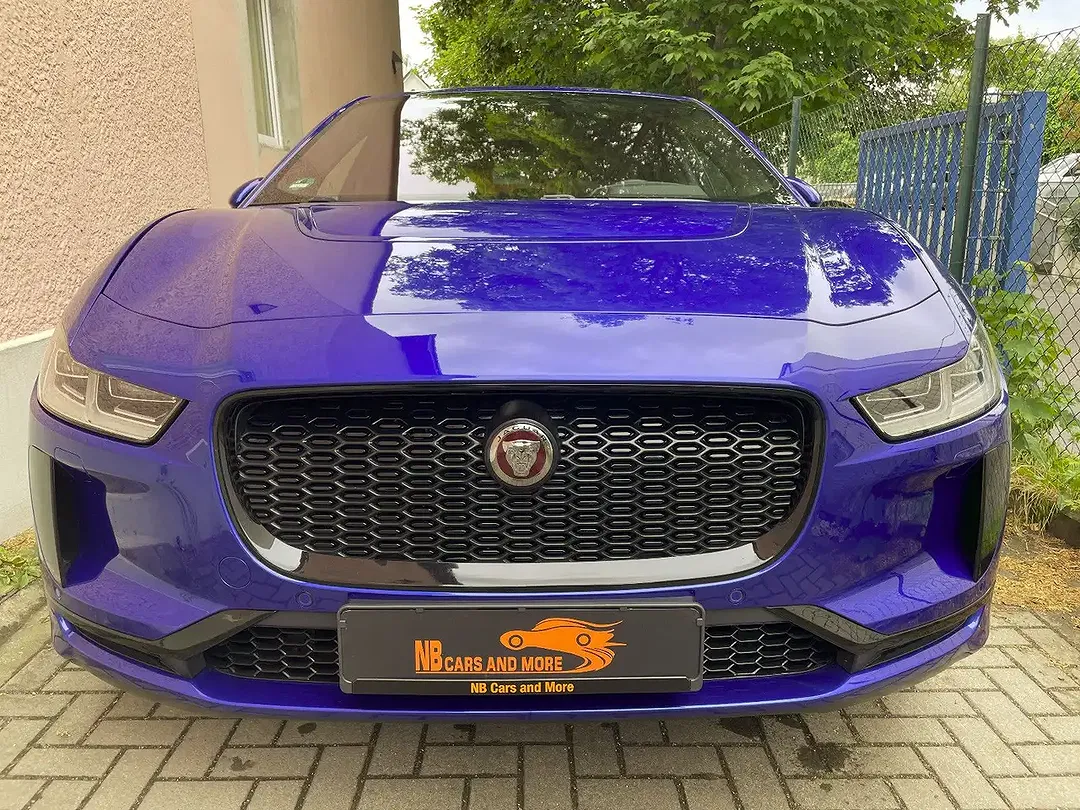 Jaguar I-Pace - Thumbnail 2