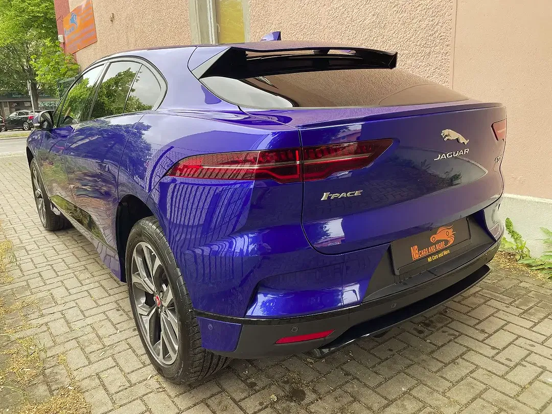 Jaguar I-Pace - Thumbnail 4