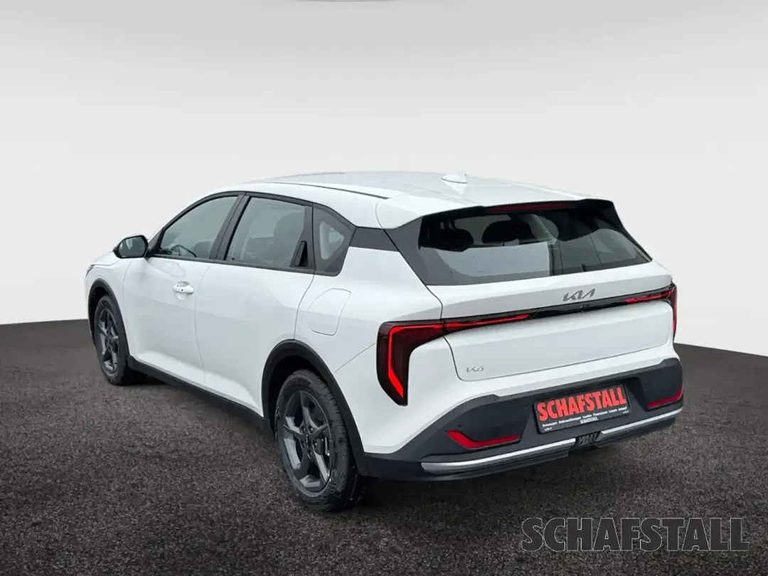 Kia K4 - Thumbnail 3