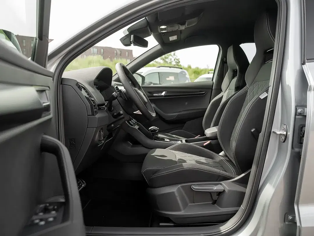 Skoda Karoq - Thumbnail 6