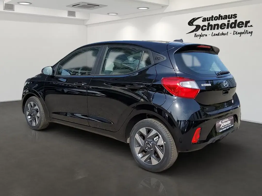 Hyundai i10 - Thumbnail 3