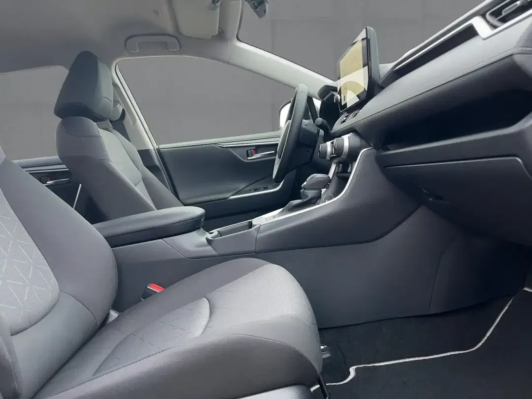 Toyota RAV 4 - Thumbnail 11