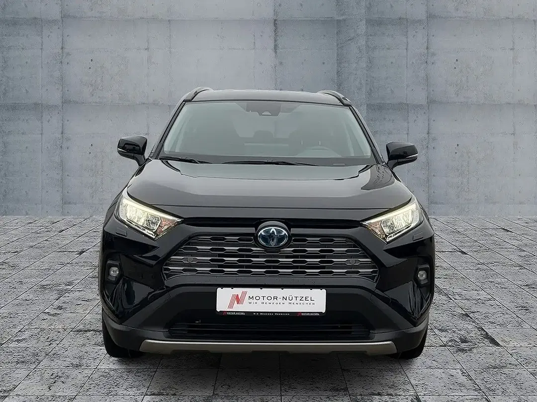 Toyota RAV 4 - Thumbnail 3