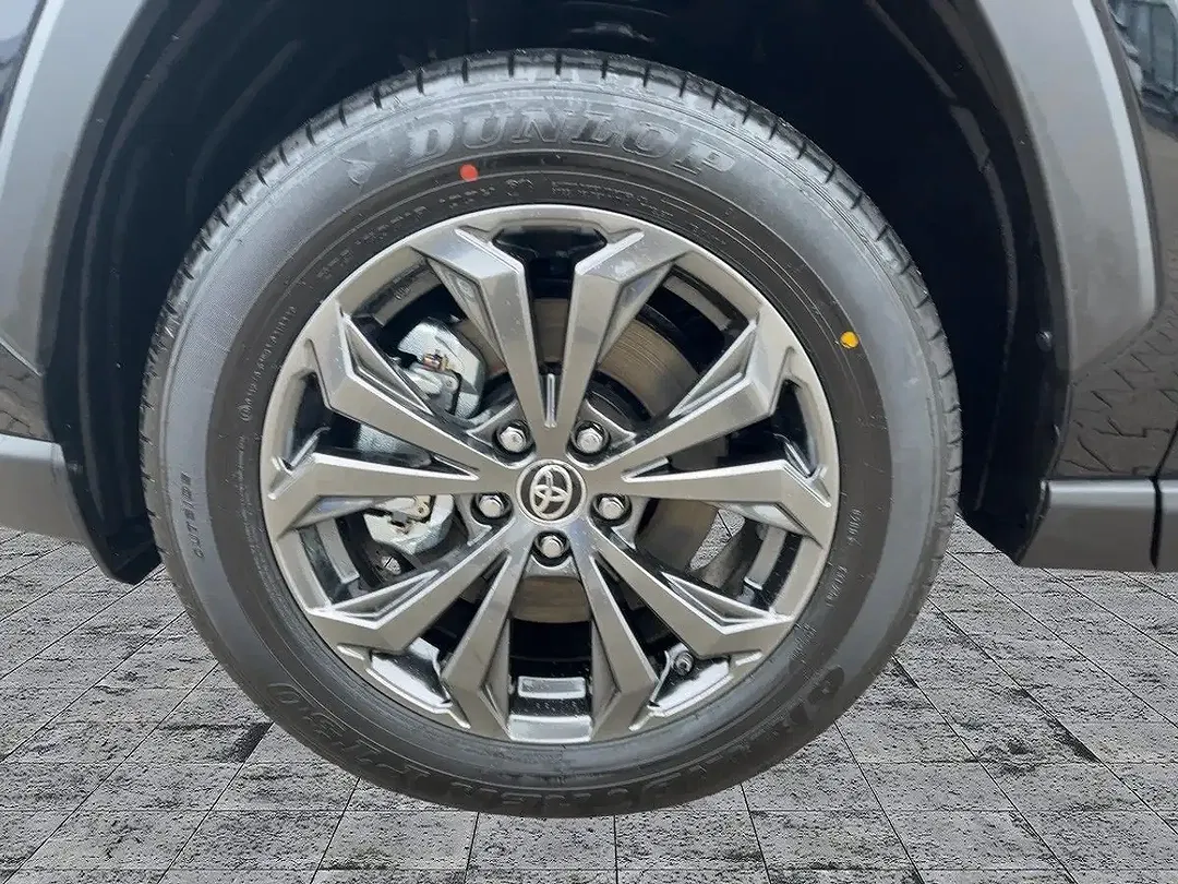 Toyota RAV 4 - Thumbnail 8
