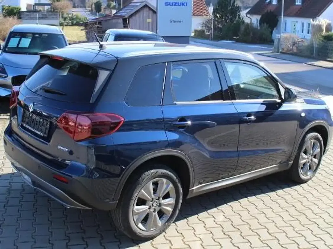 Suzuki Vitara - Thumbnail 3
