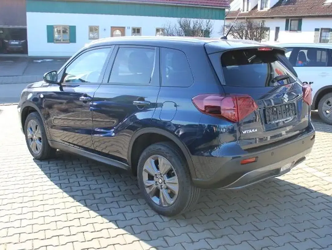 Suzuki Vitara - Thumbnail 4