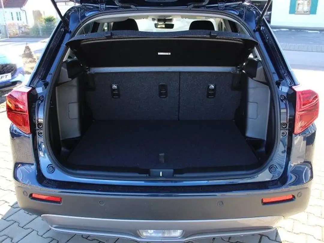 Suzuki Vitara - Thumbnail 7