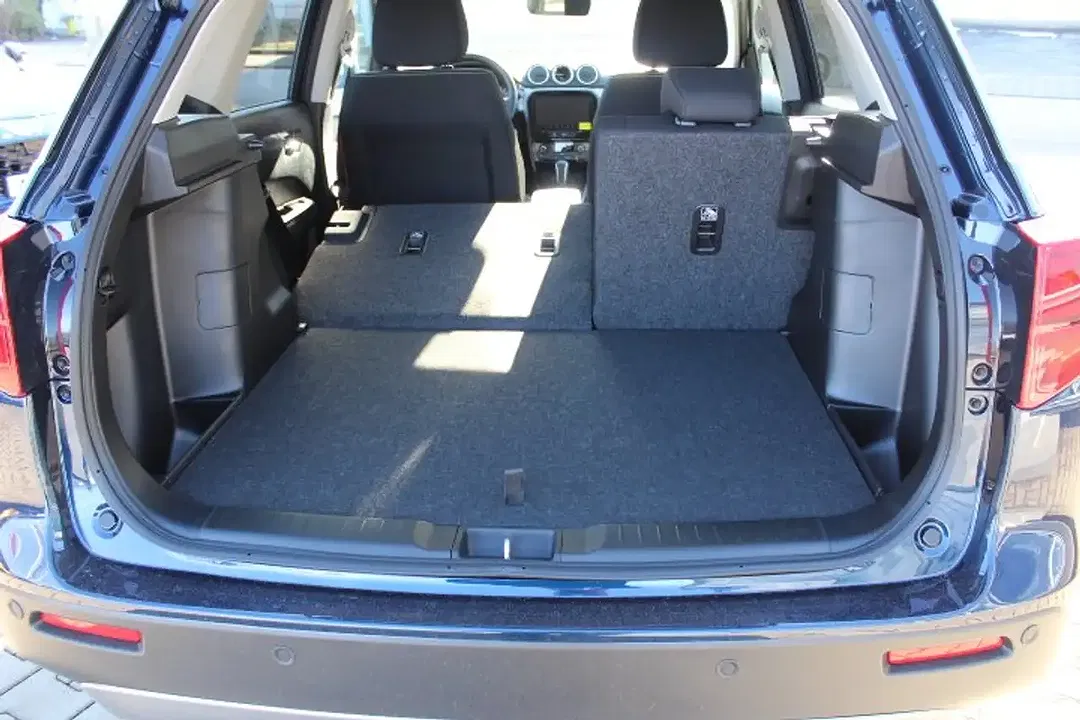 Suzuki Vitara - Thumbnail 8
