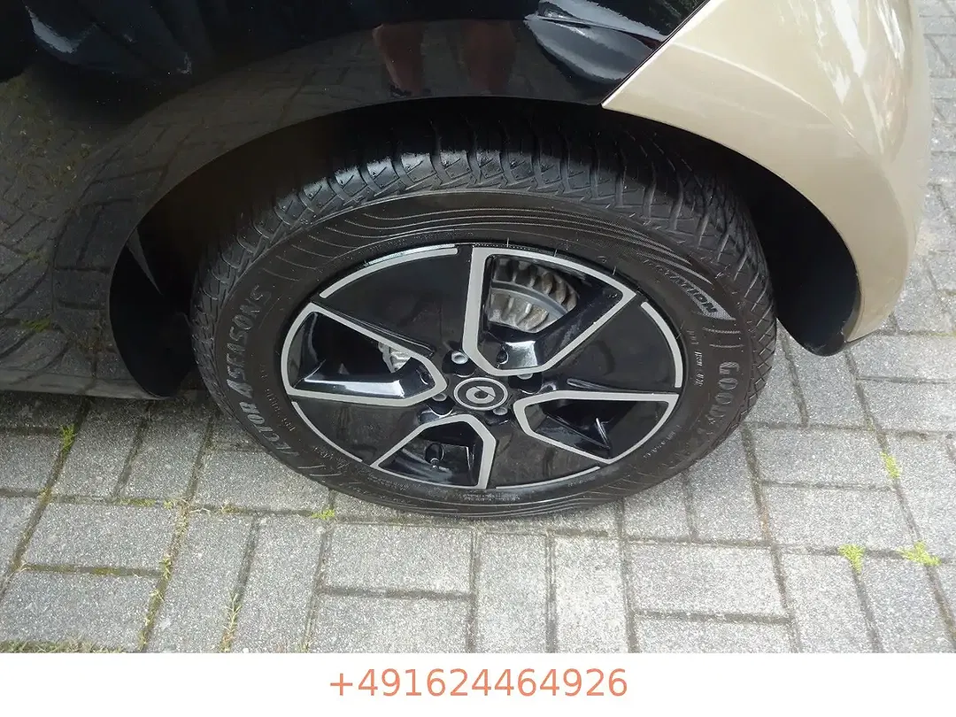 smart forTwo - Thumbnail 12