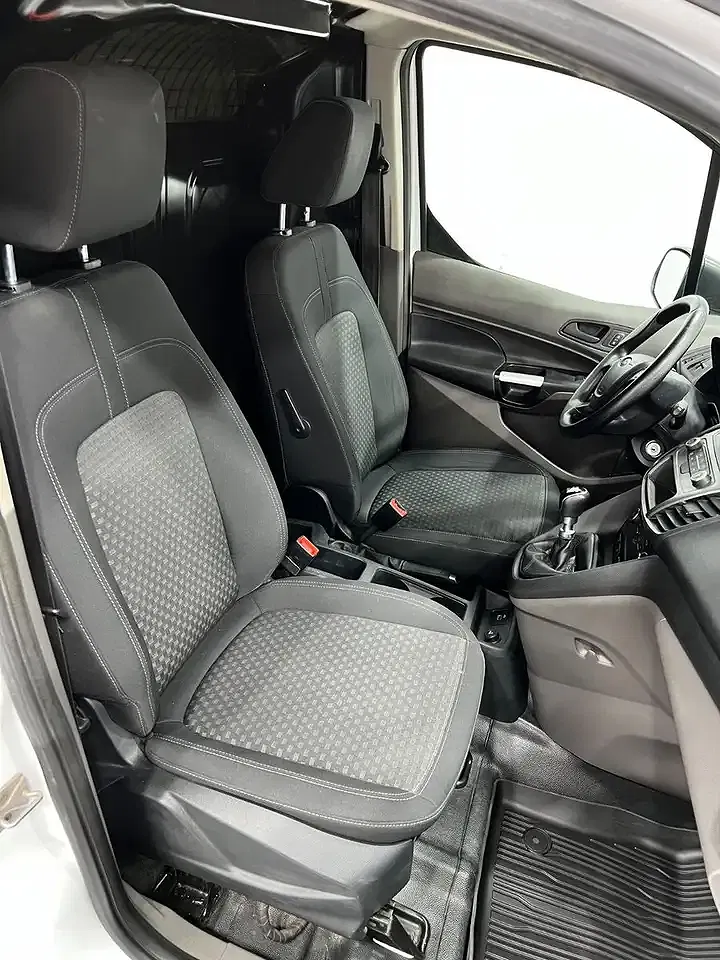 Ford Transit Connect - Thumbnail 13