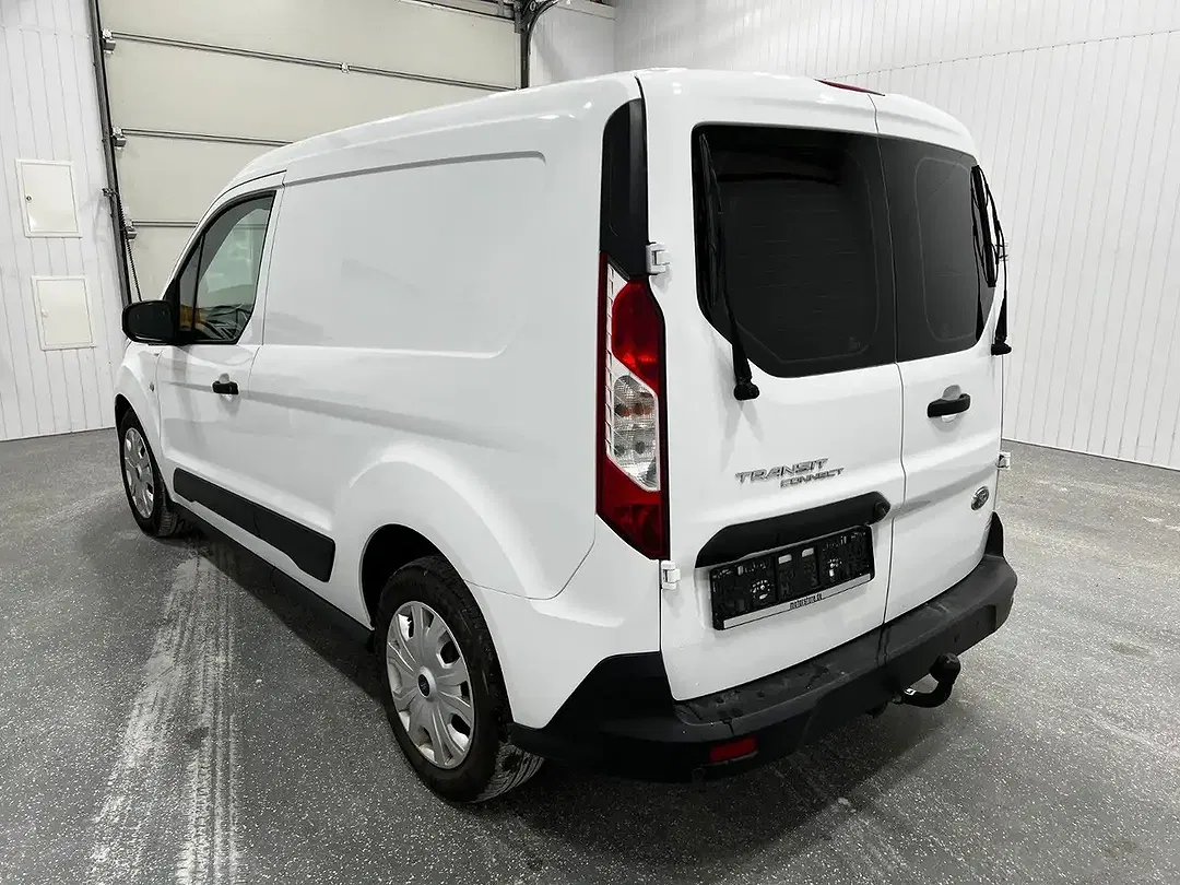 Ford Transit Connect - Thumbnail 3