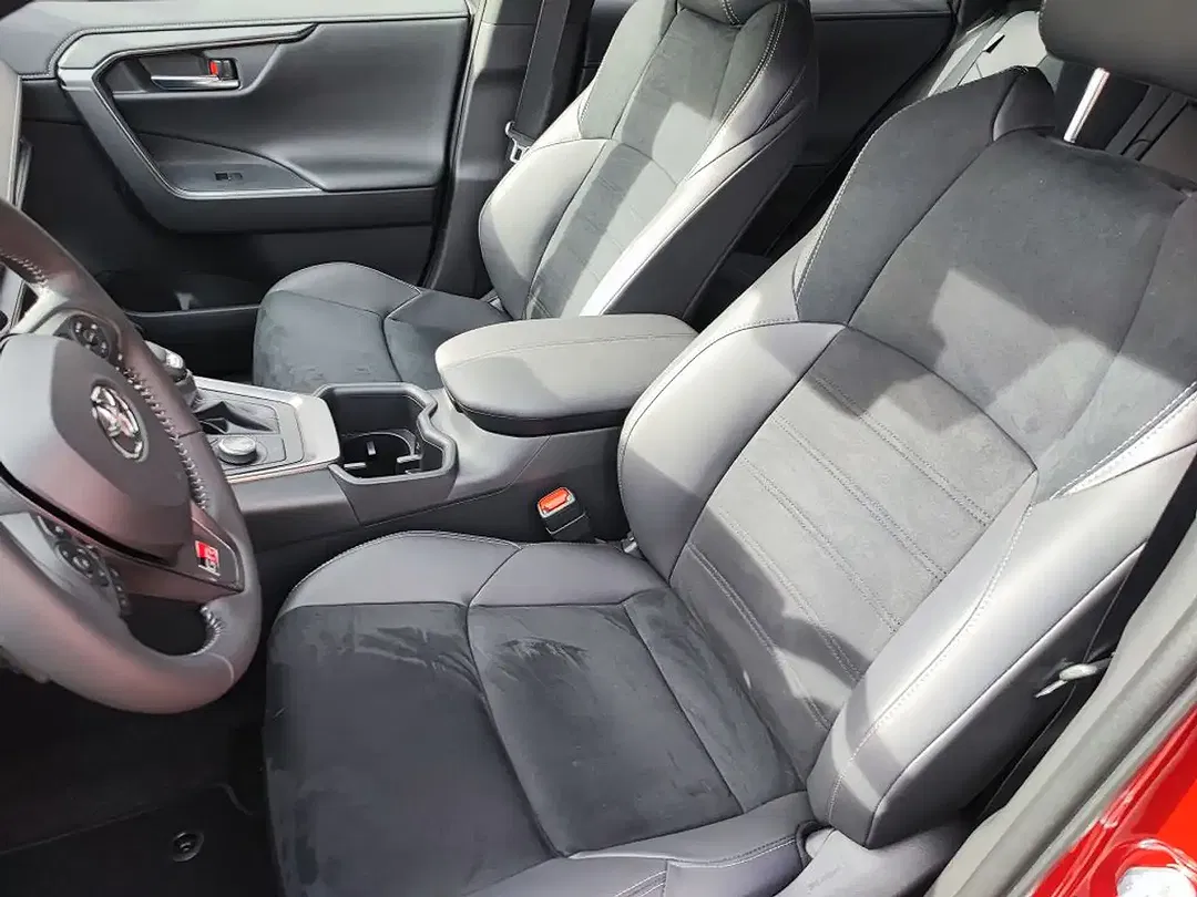 Toyota RAV 4 - Thumbnail 17