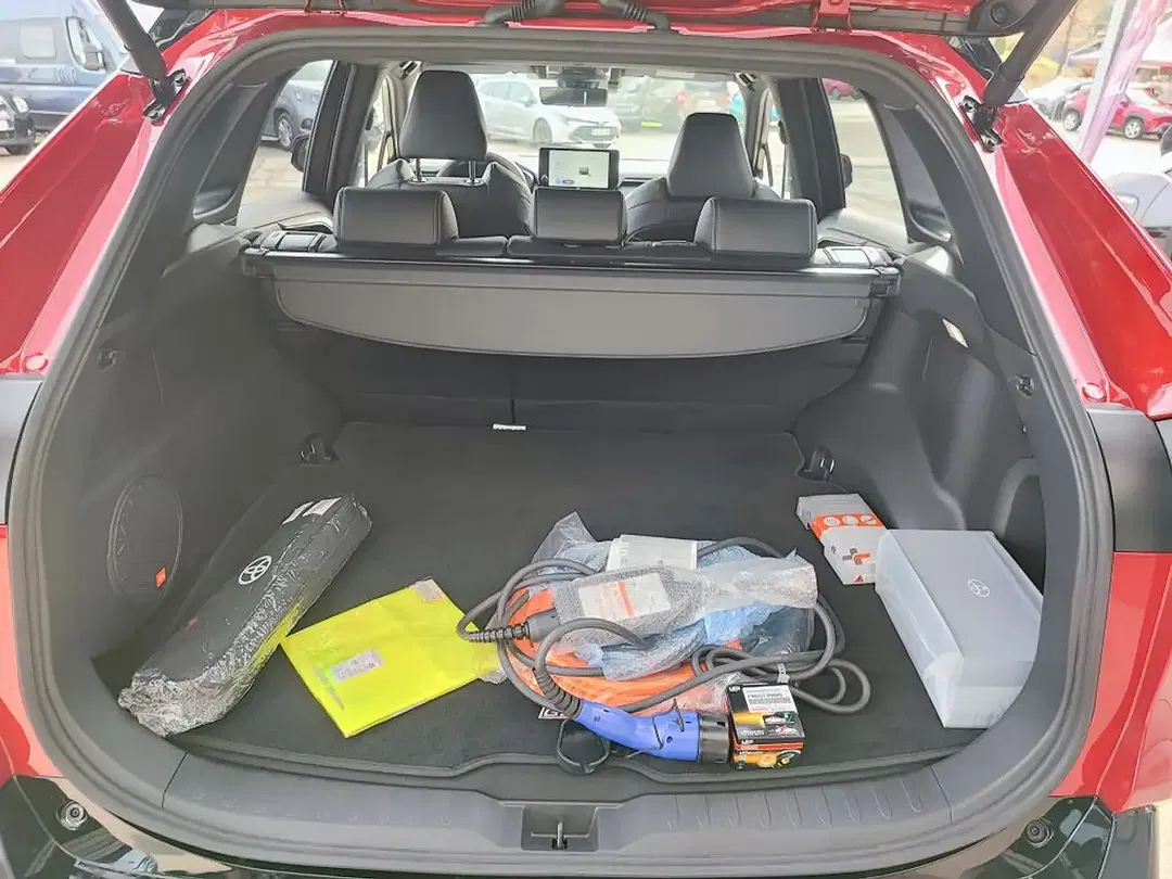 Toyota RAV 4 - Thumbnail 20