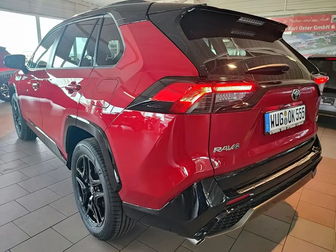 Toyota RAV 4 - Thumbnail 3