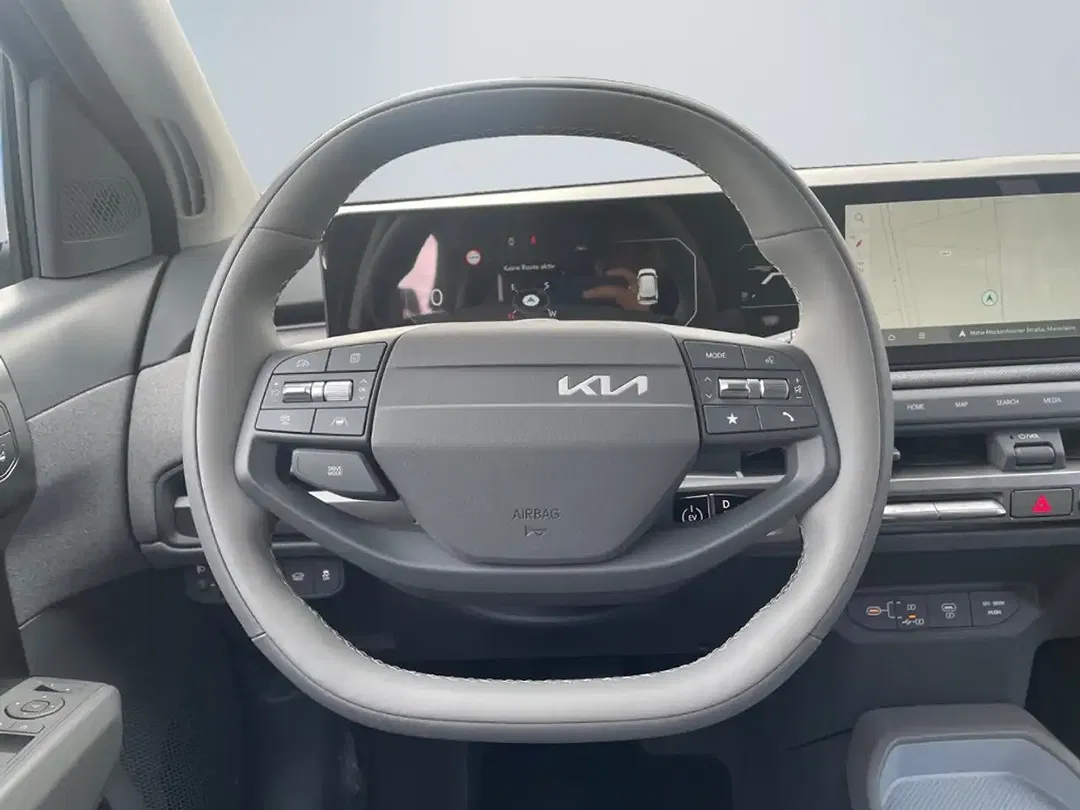 Kia EV3 - Thumbnail 12