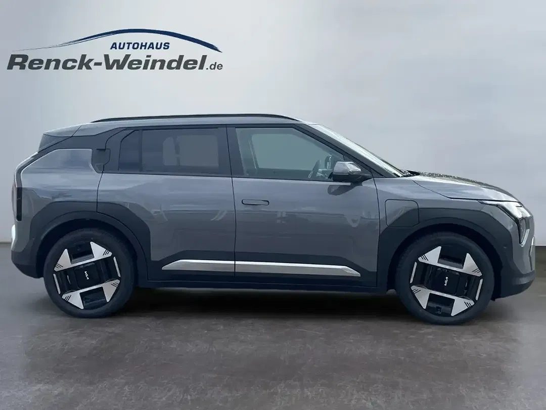 Kia EV3 - Thumbnail 6