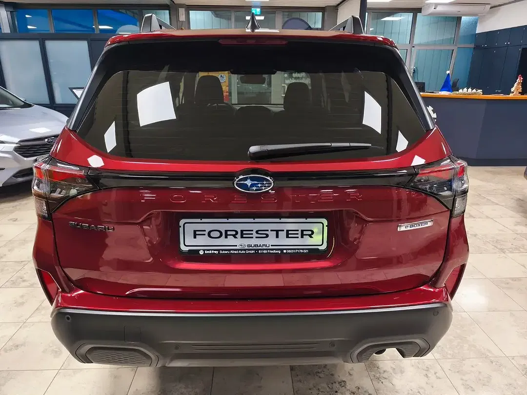 Subaru Forester - Thumbnail 4