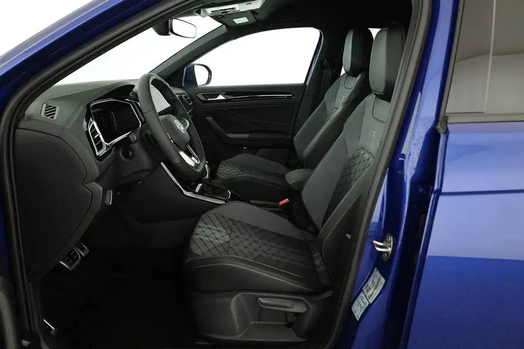 Volkswagen T-Roc - Thumbnail 10