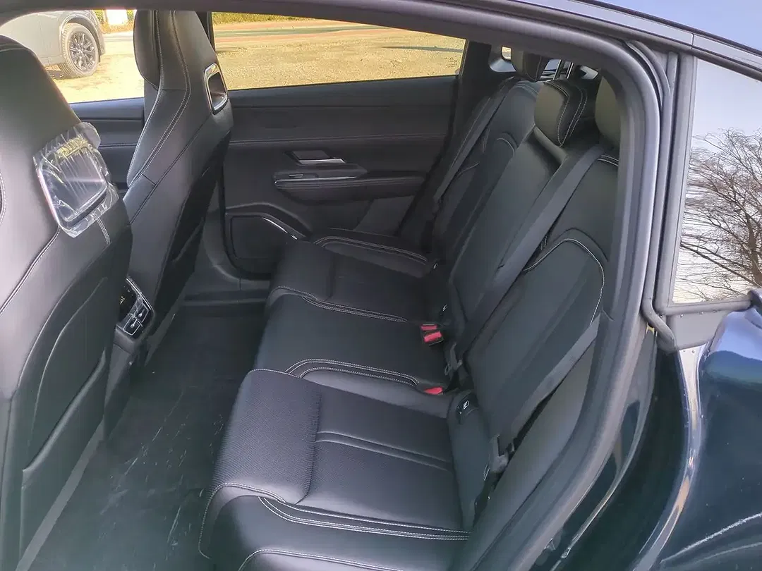 Mazda 6e - Thumbnail 13