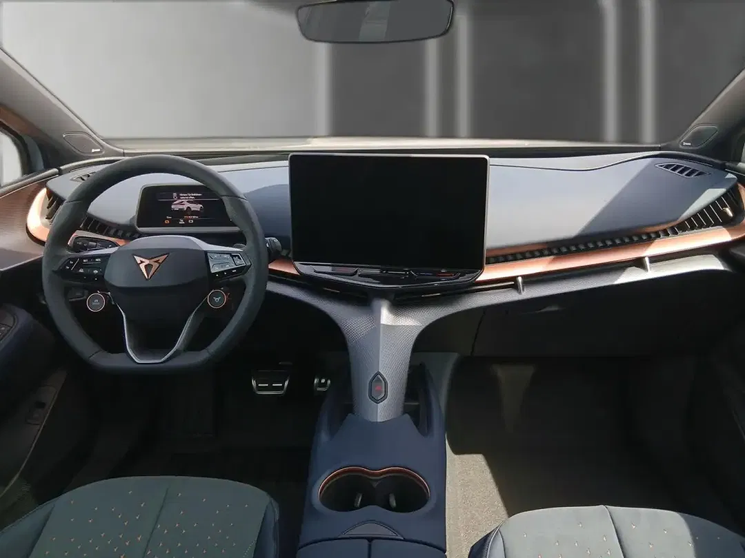 CUPRA Tavascan - Thumbnail 12