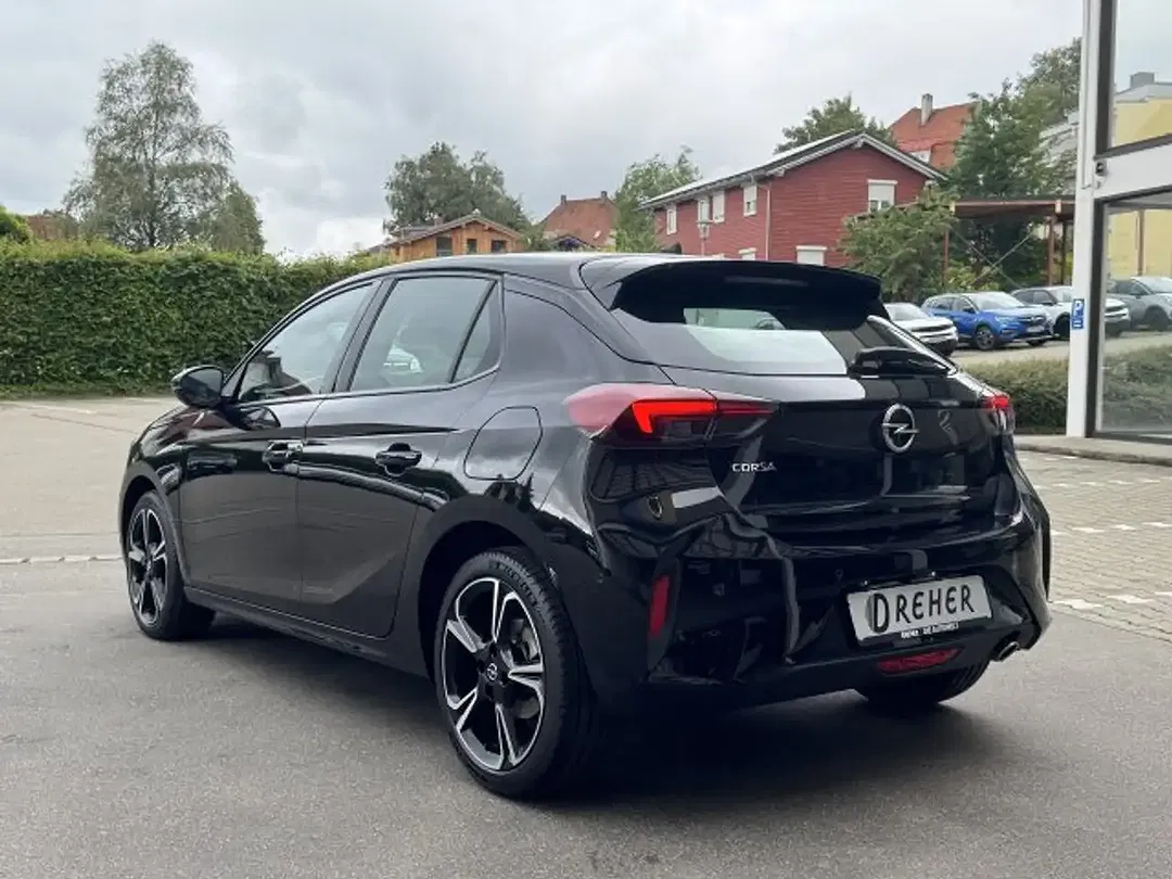 Opel Corsa - Thumbnail 3
