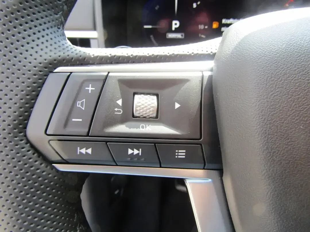 Mitsubishi Outlander - Thumbnail 15