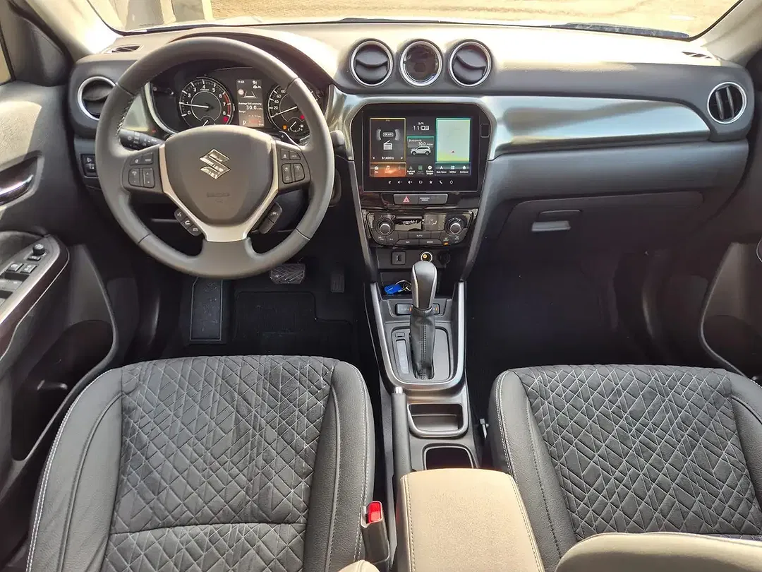 Suzuki Vitara - Thumbnail 10