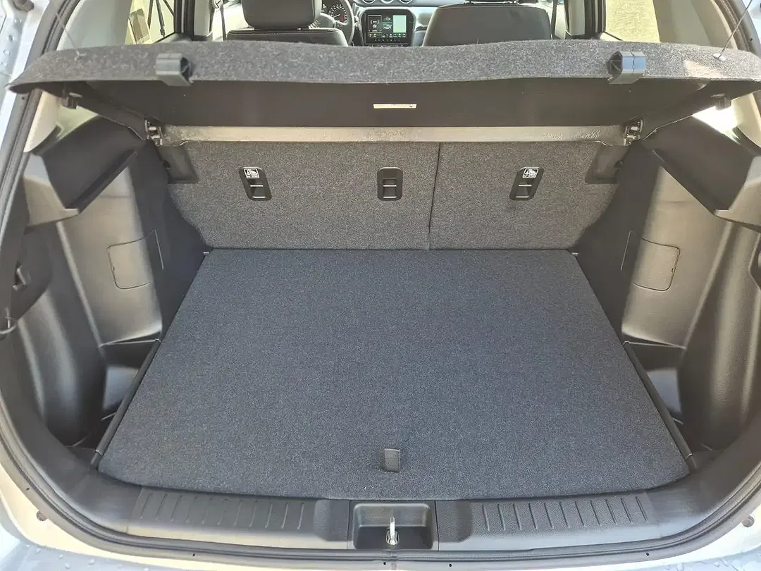 Suzuki Vitara - Thumbnail 9