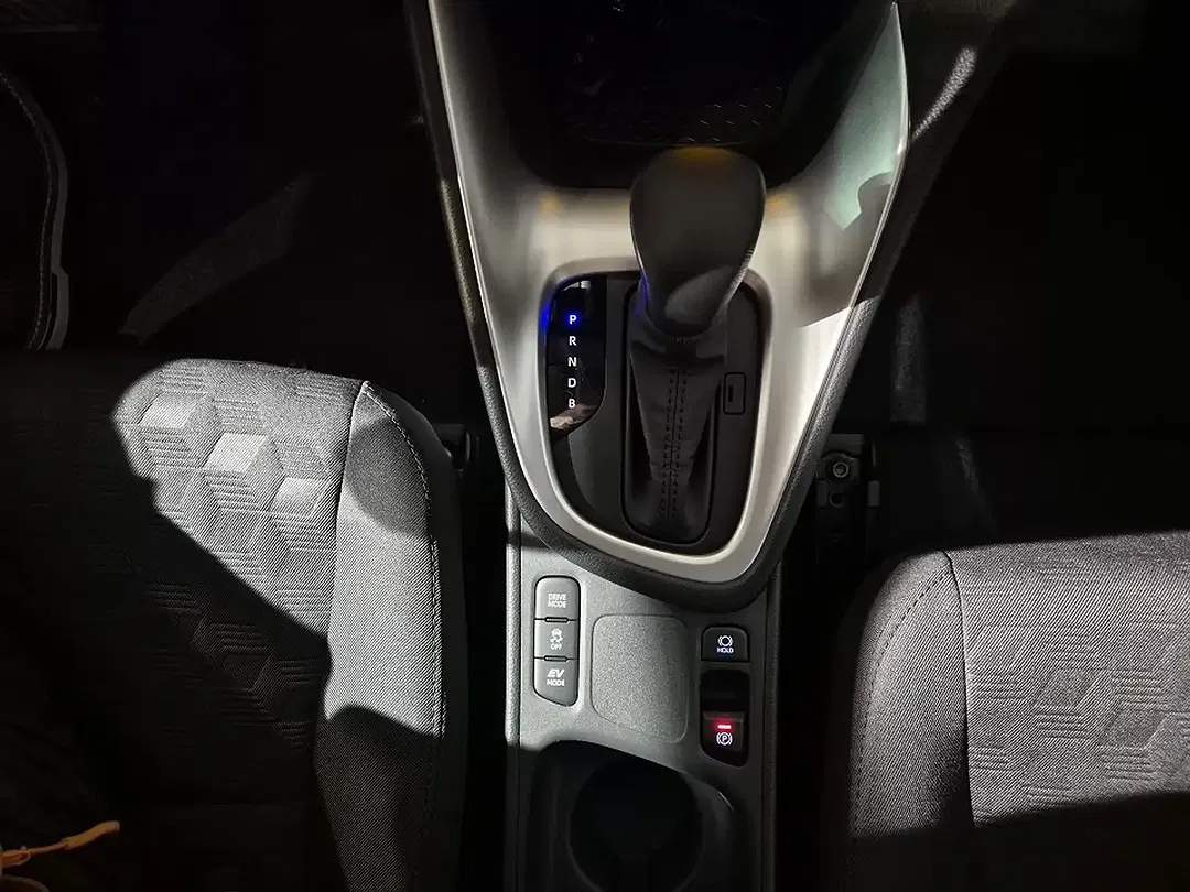 Mazda 2 - Thumbnail 11