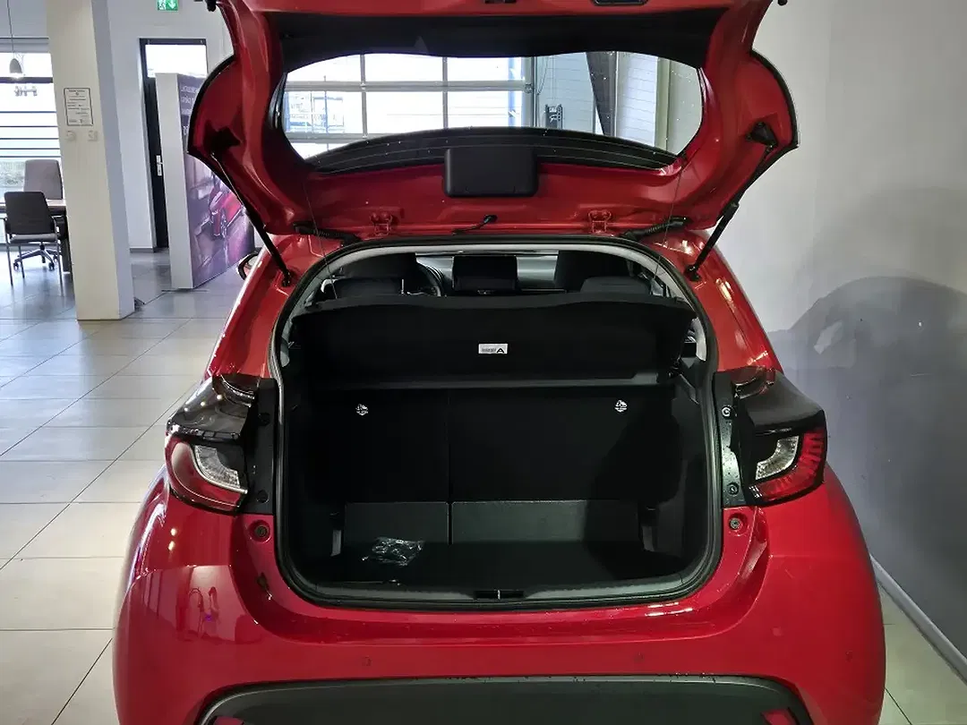 Mazda 2 - Thumbnail 5
