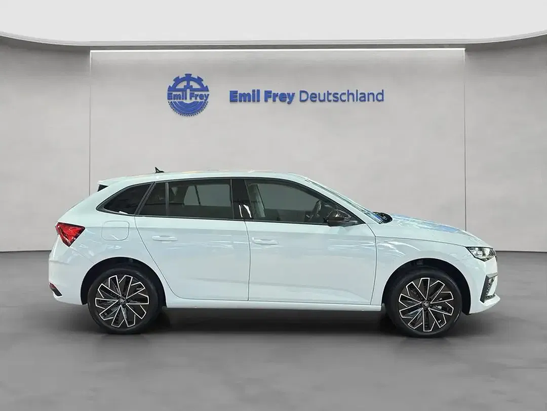 Skoda Scala - Thumbnail 7