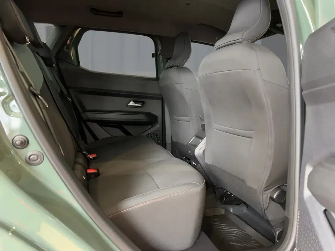 Dacia Duster - Thumbnail 8