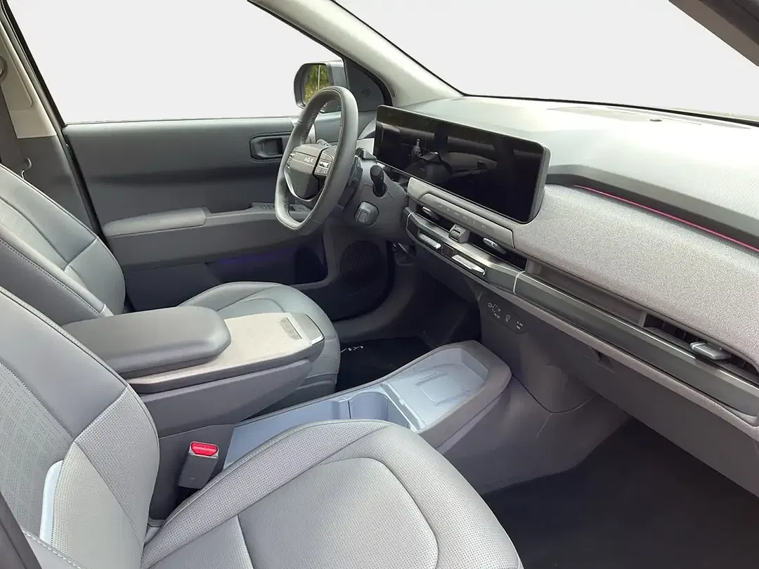 Kia EV3 - Thumbnail 12