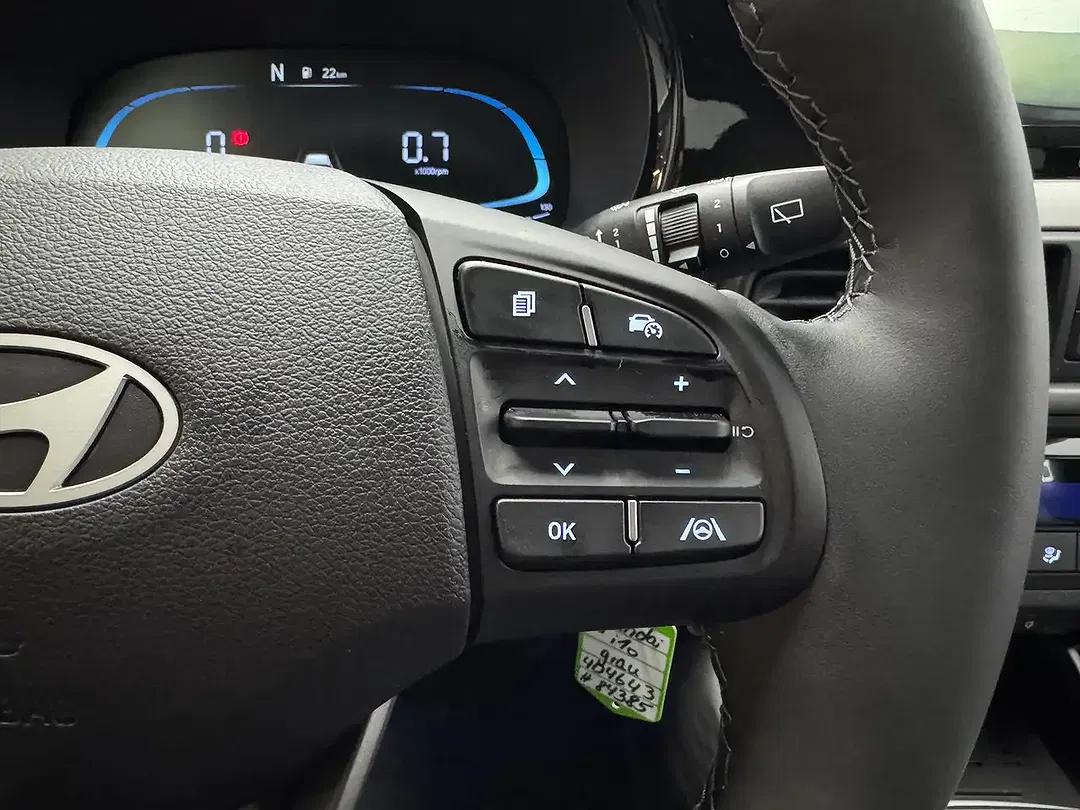 Hyundai i10 - Thumbnail 11