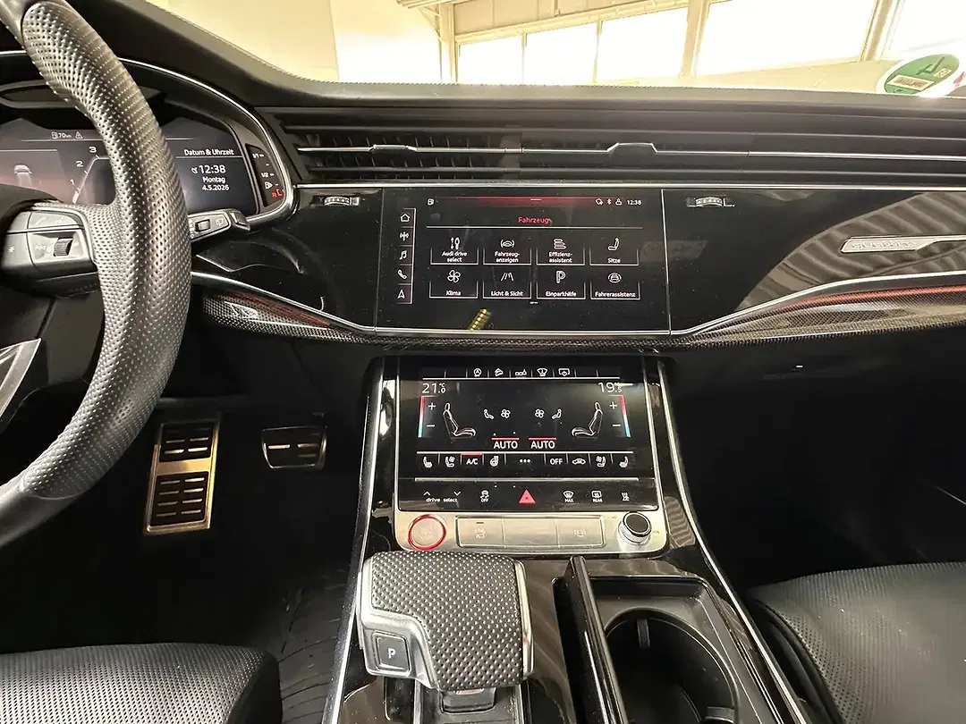 Audi SQ8 - Thumbnail 14