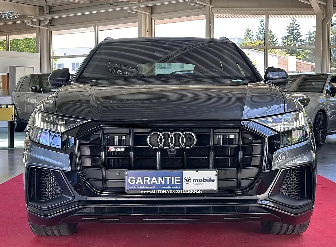 Audi SQ8 - Thumbnail 3