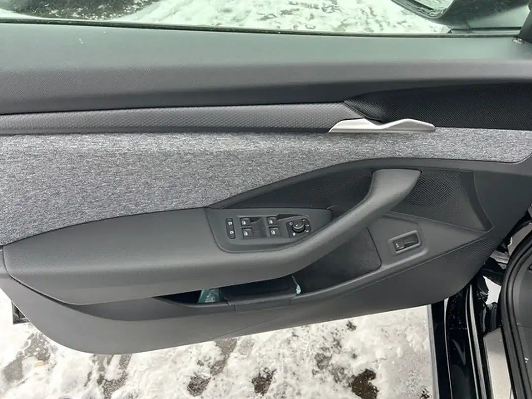 Skoda Superb - Thumbnail 11