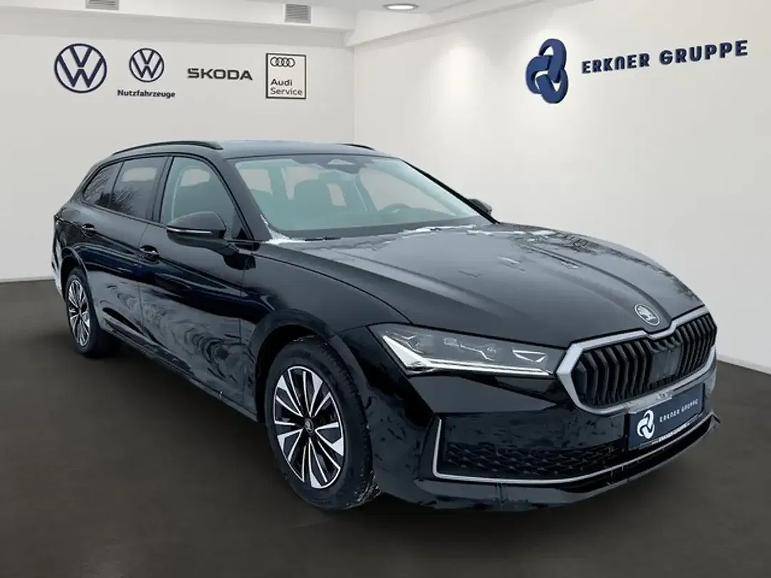 Skoda Superb - Thumbnail 2