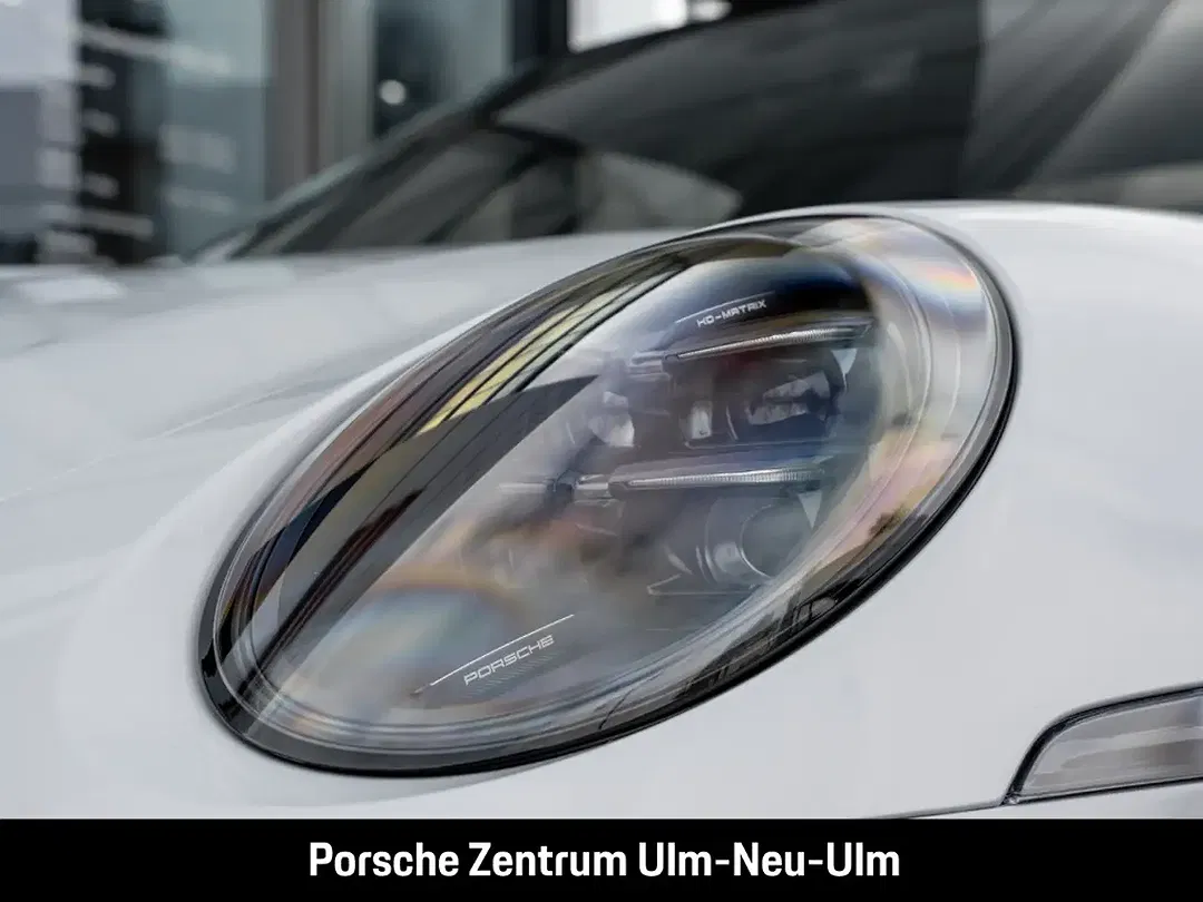 Porsche 992 - Thumbnail 12