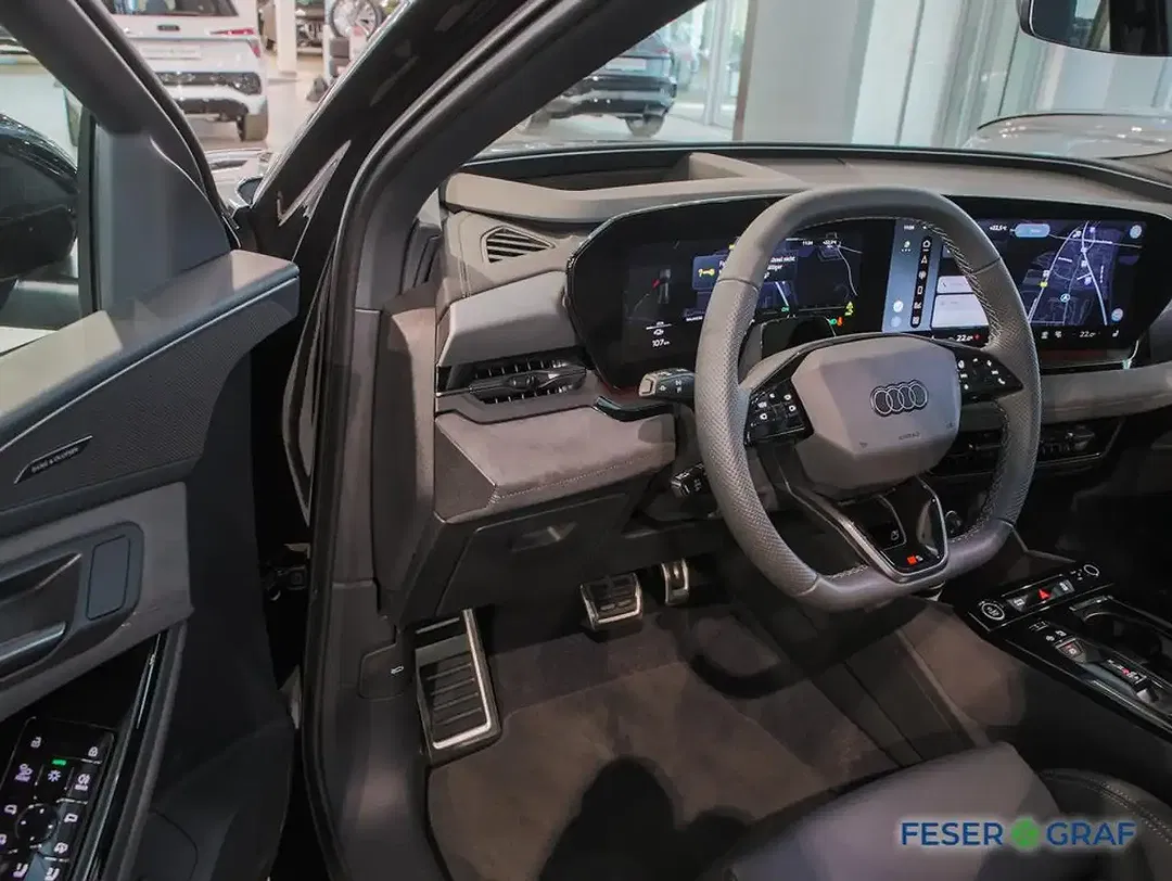 Audi Q6 e-tron - Thumbnail 10