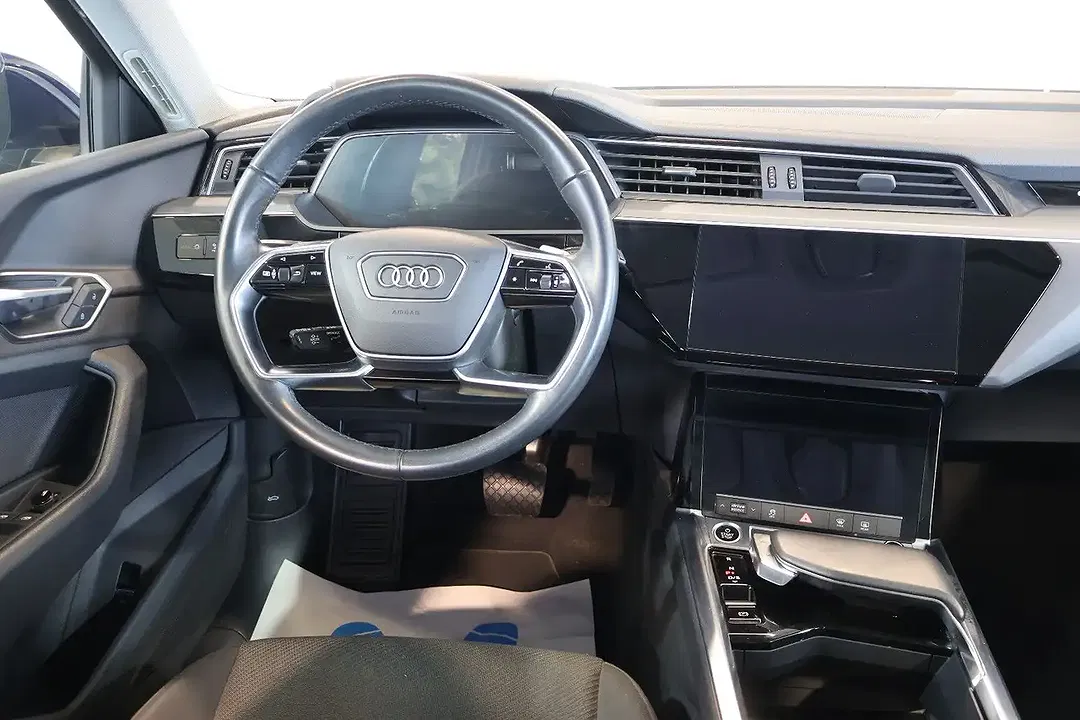 Audi e-tron - Thumbnail 5