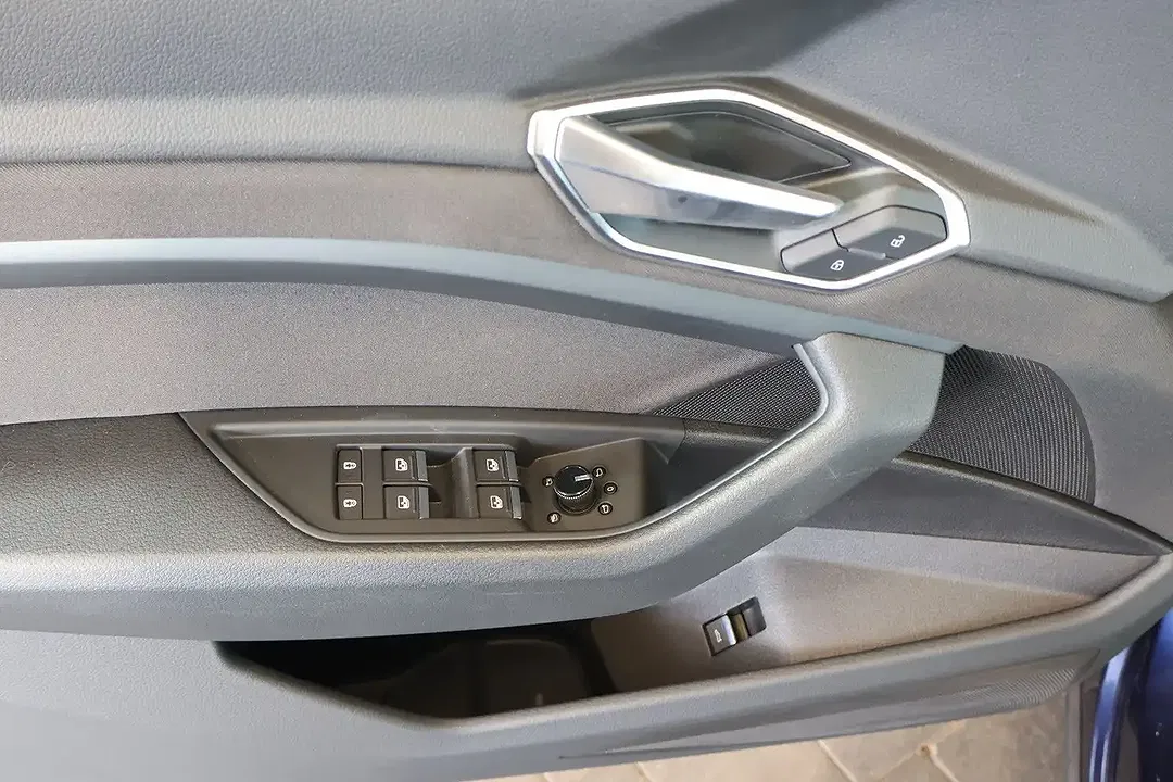 Audi e-tron - Thumbnail 7
