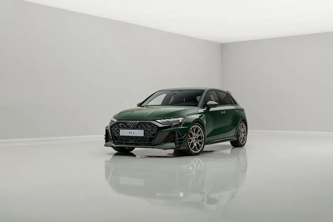 Audi RS3 - Thumbnail 2