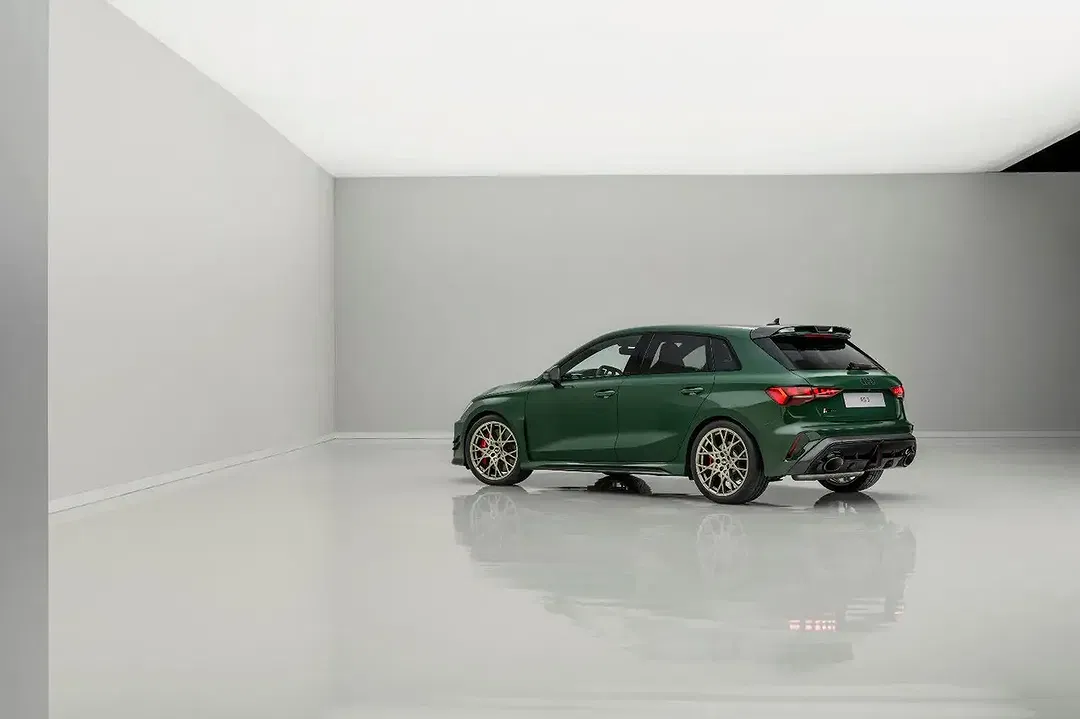 Audi RS3 - Thumbnail 4