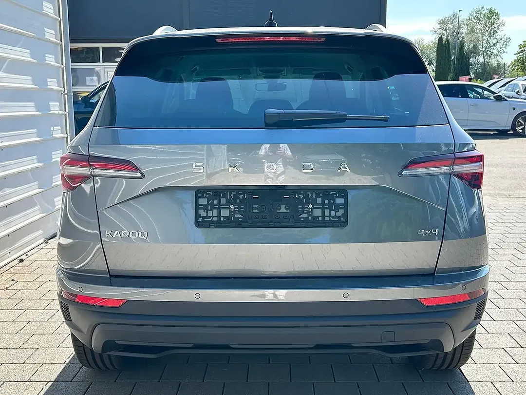 Skoda Karoq - Thumbnail 5