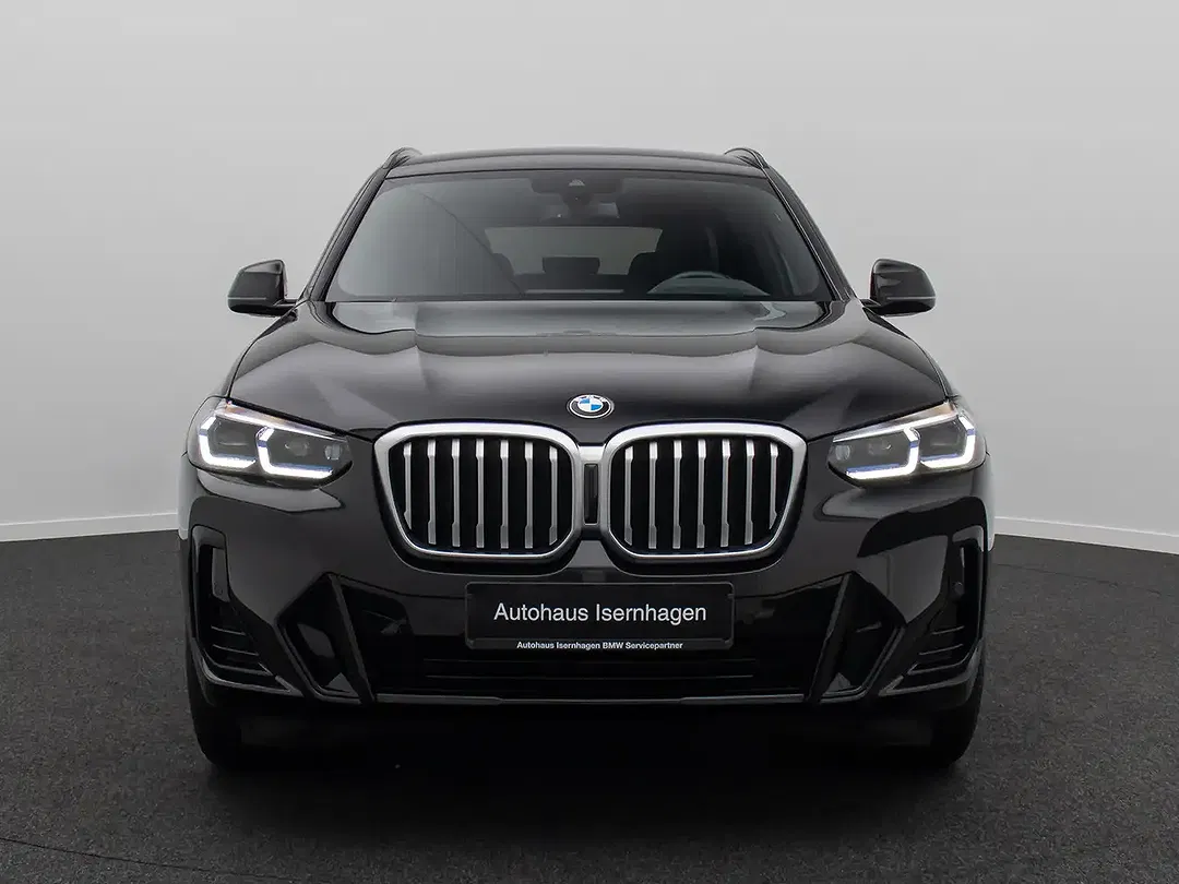 BMW X3 - Thumbnail 2