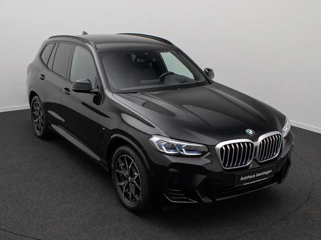 BMW X3 - Thumbnail 3