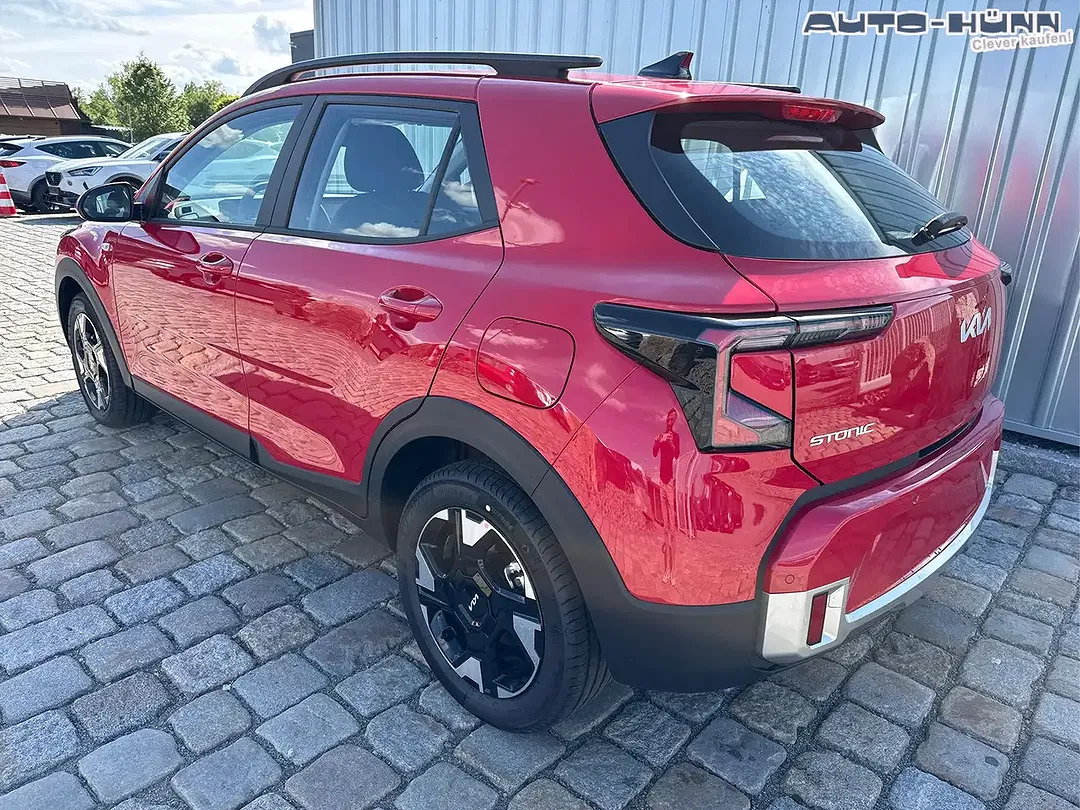 Kia Stonic - Thumbnail 4