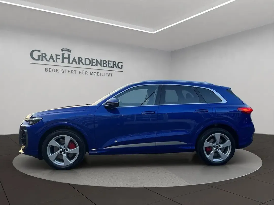 Audi Q5 - Thumbnail 2