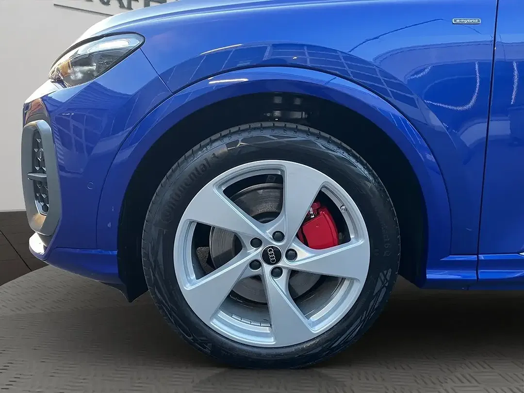 Audi Q5 - Thumbnail 3